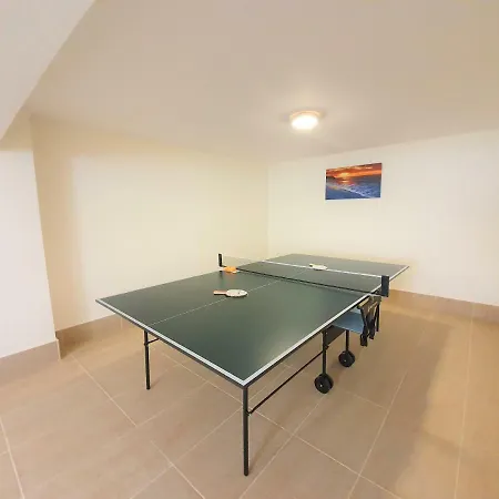Hector - Sandy Beach Villa *